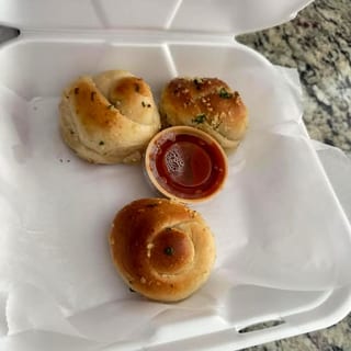 Garlic Knots (3)